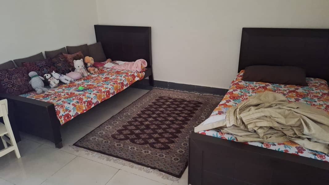 1 Master Bed (with mattress) and 2 Single Beds 1