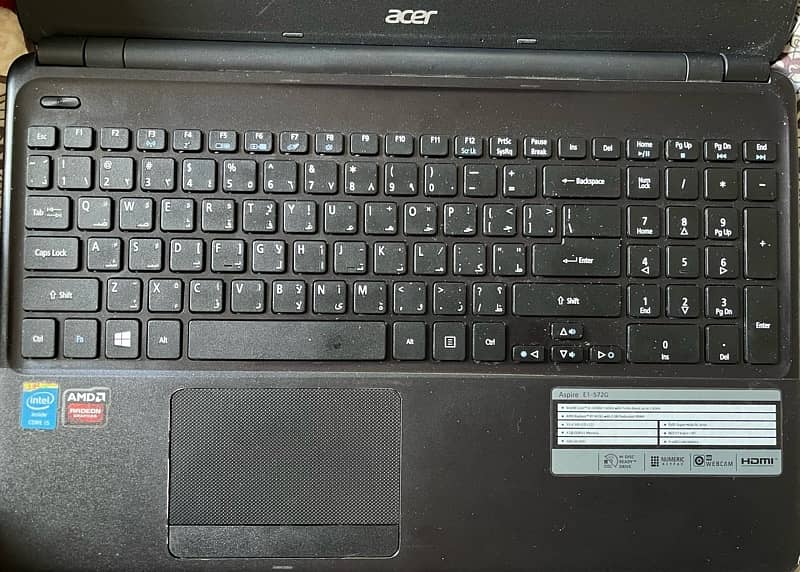 Acer Aspire E1-572G 0