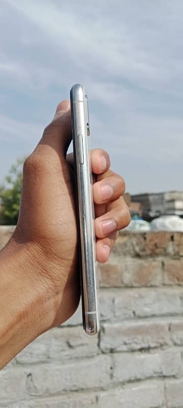 iPhone X non pta 1