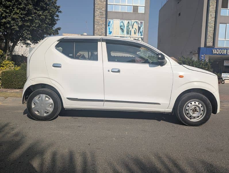 Suzuki Alto VXR 2022 4