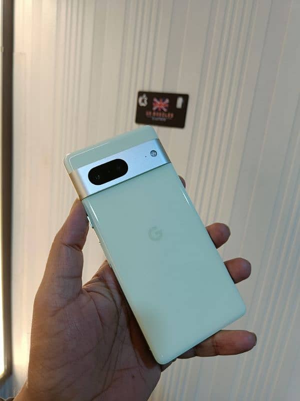 Google Pixel 7 Excellent condition 1