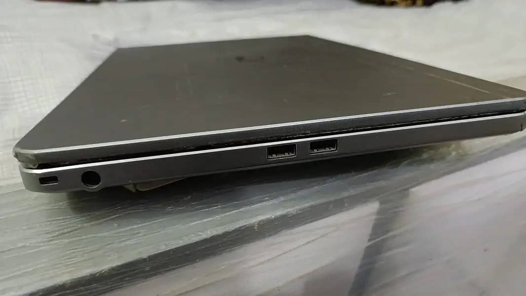 DELL INSPIRON i7, 15.6 inch TOUCH DISPLAY LAPTOP 3