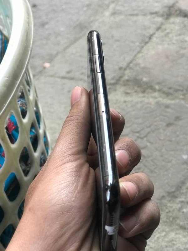 iphone 11 pro 64 gb FU non pta water pack wtsap 03244973986 8