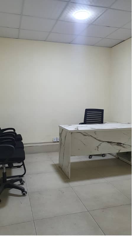 Area 2000 Square Feet Corporate Office Available For Rent On Reasonable Rent Gulberg 3 Lahore 6