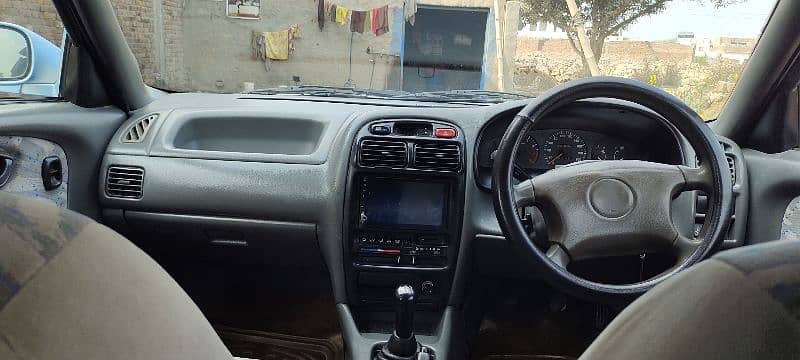 Suzuki Baleno 2004 8