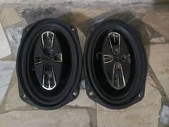 Car Speaker Pair New Condition without amplifier or Woofer