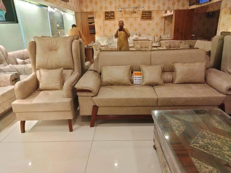 Khizar furniture Stylish sofa set Cumbed Sofa Set|Sofa Combed 8