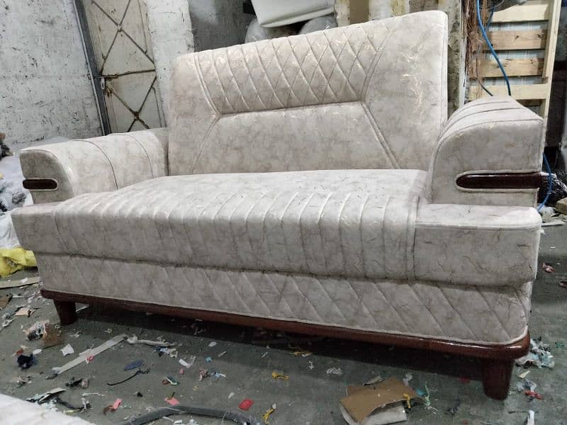 Khizar furniture Stylish sofa set Cumbed Sofa Set|Sofa Combed 17