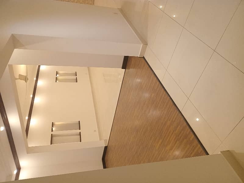 4 Bed Luxury Flat For Rent In F11 4