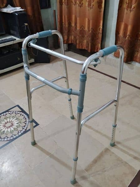 Height Adjustable and foldable Walker for patient And R. O. M knee brace 4