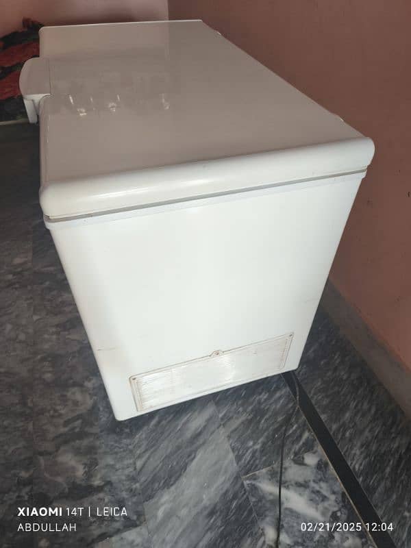 Haier Inverter freezer 1 door. New condition 2