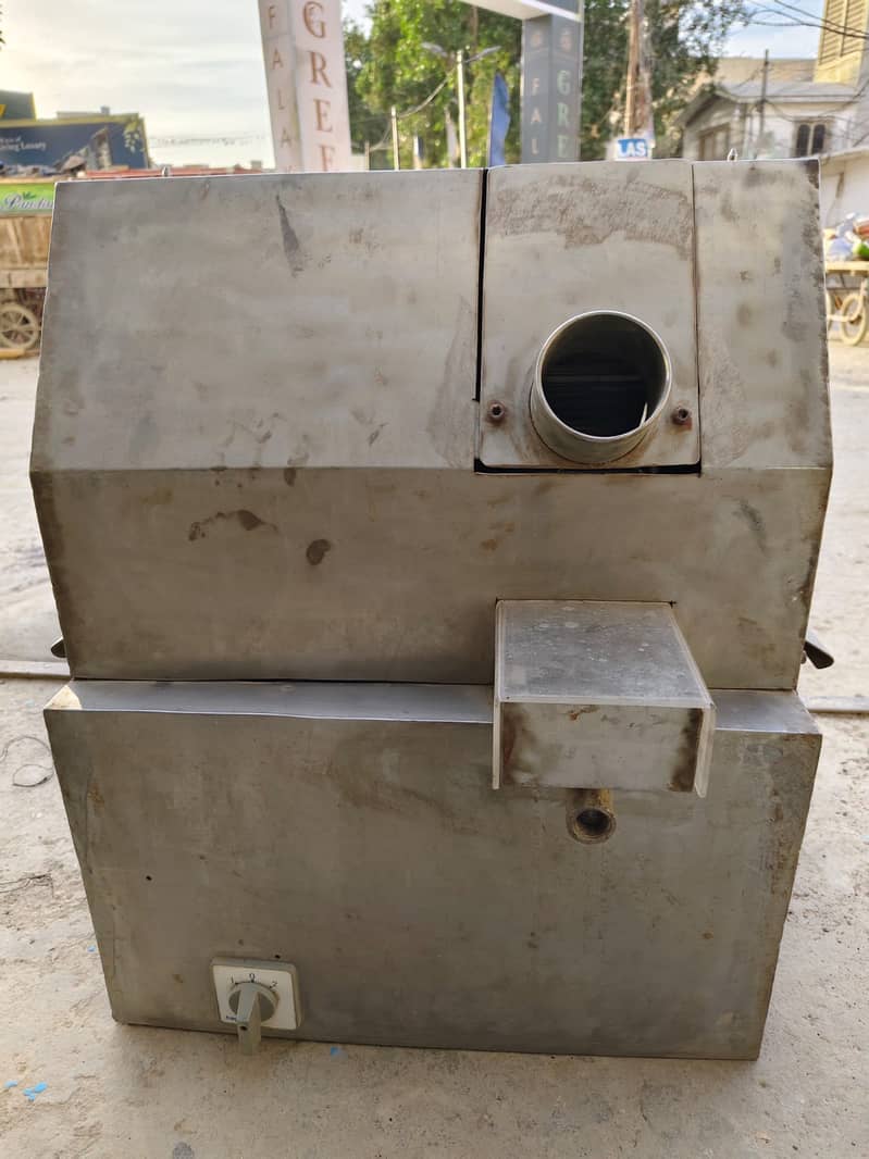 For Sale: Stainless Steel Sugarcane Juice Extractor – Solar Compatible 0