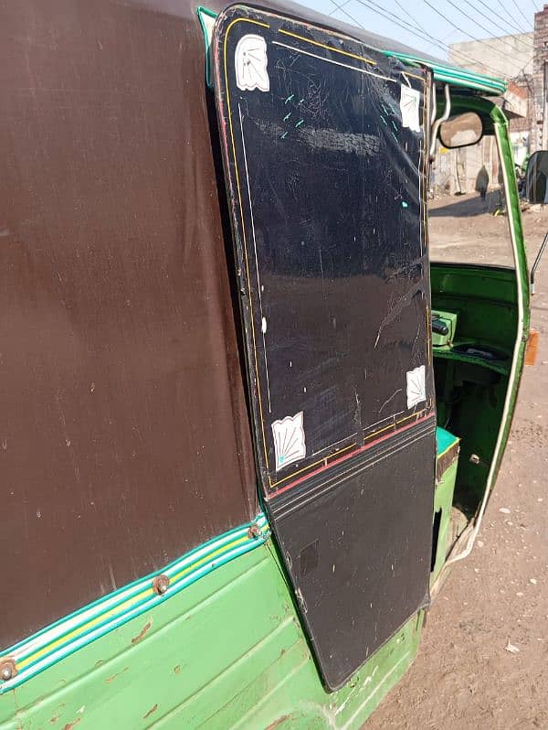 Auto Rickshaw for Sale 3