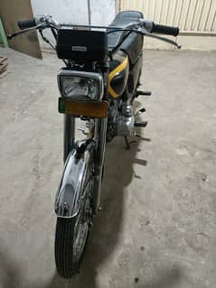 Honda 125 Bullet