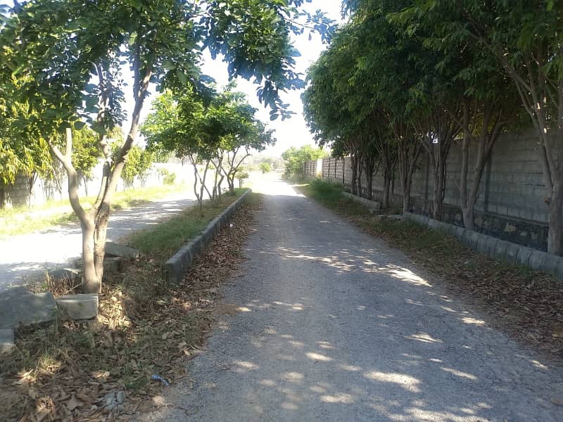 5 Kanal Farm House Available For Sale in MVHS D-17 Islamabad. 2