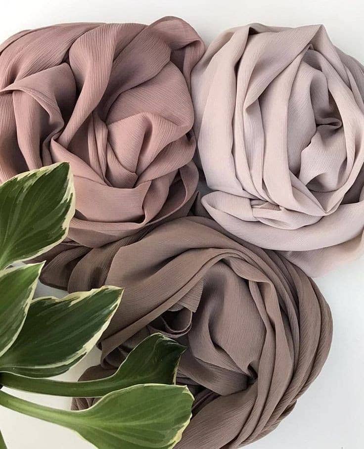 Scarves for women | Fashion scarves | Stylish scarves | Luxury scarves 4