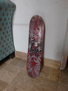 Kids Skate Board / Kids Table / Good Condition / Ready to Use