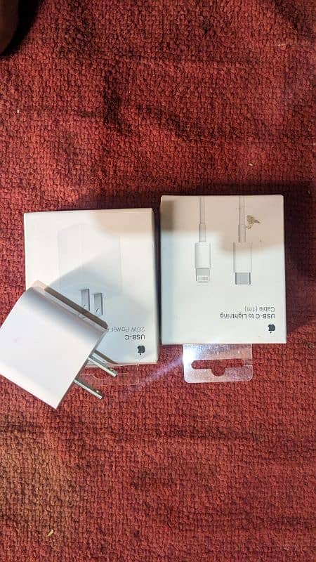 original iphone charger 20 w type c 1