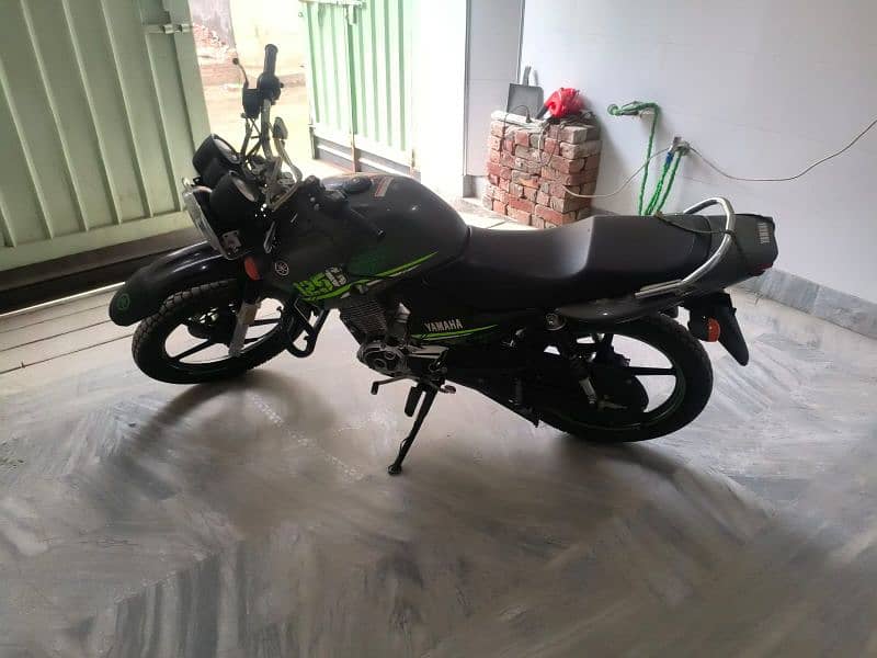 YBR 125 G IN GOOD CONDITION 3