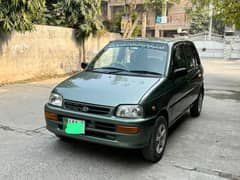 Daihatsu Cuore 2012