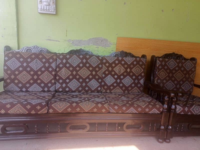 new sofa set 1 by 2 bahut munasib qeemat me. 0