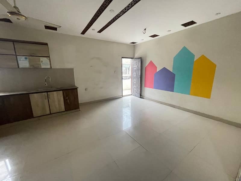 2400 Square Feet Penthouse For sale In Rs. 25000000 Only 0