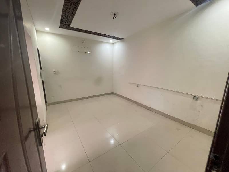 2400 Square Feet Penthouse For sale In Rs. 25000000 Only 1