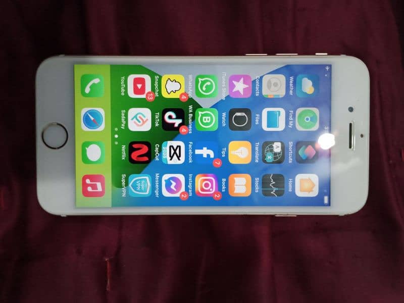 iphone 6s 128GB non PTA 11