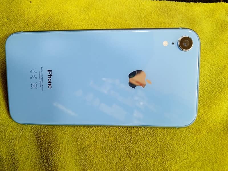 i phone xR 64 jb non PTA 03461772923 1