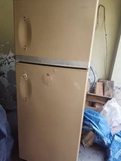 Haier Fridge Medium size Length 5 Feet