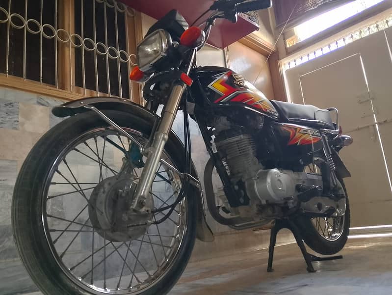 Honda CD 125 2021 4