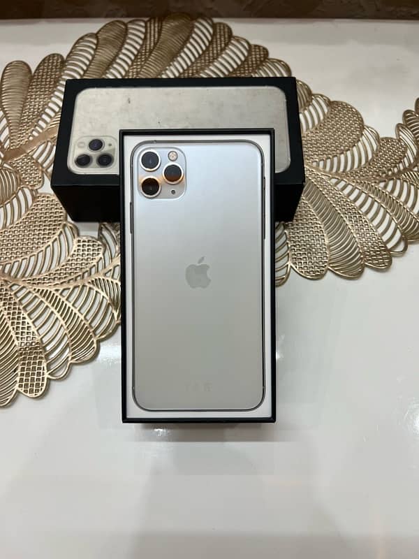 Iphone 11 pro max 256gb dual sim pta approved 0