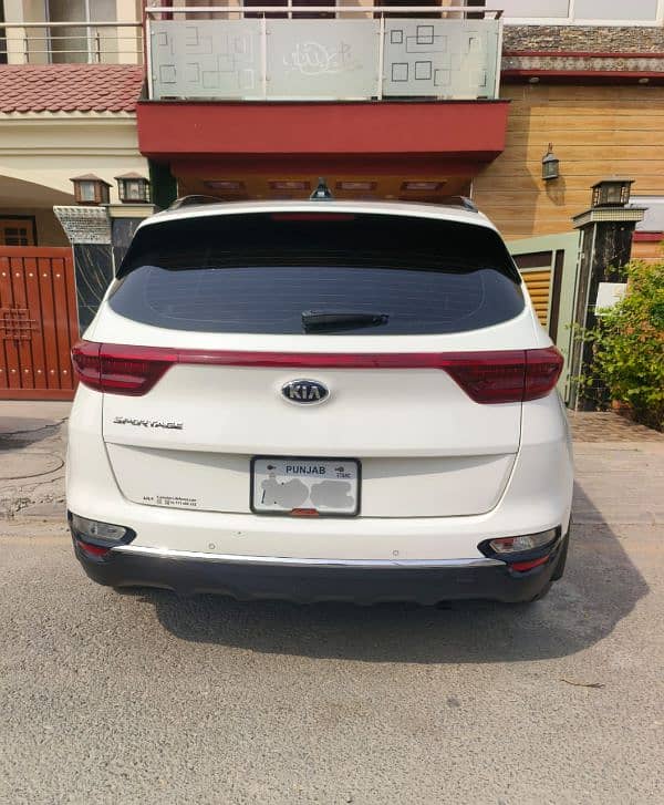 KIA Sportage 2023 1