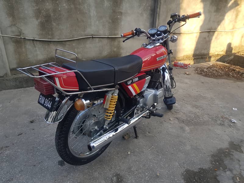 Suzuki GP 100 1985 0