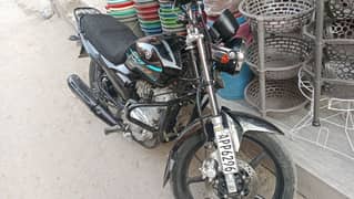 yb 125 z dx black