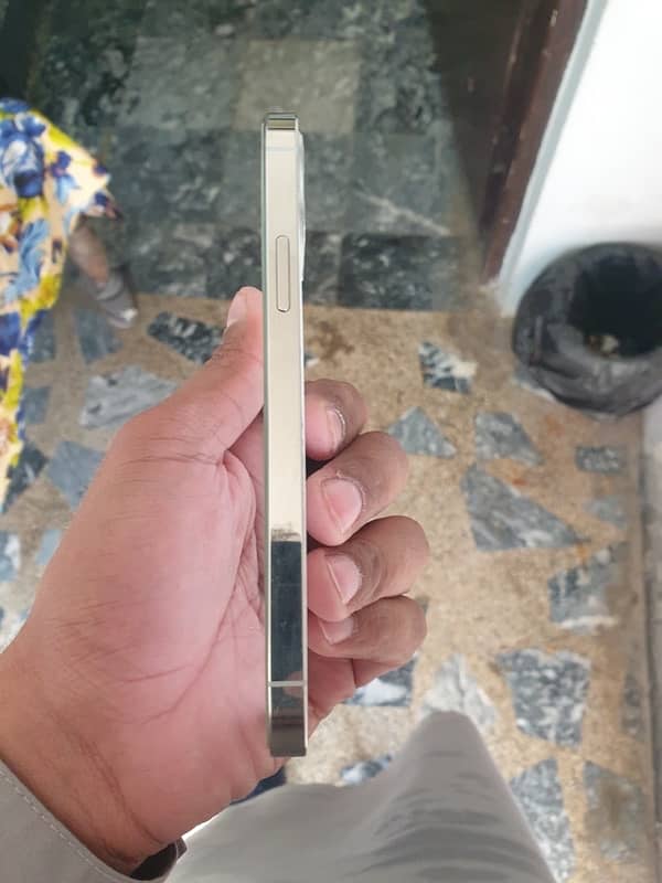 IPHONE 12PRO FOR SALE 4