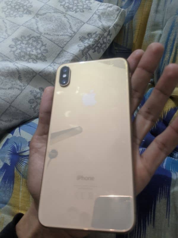 iphone xs max 1