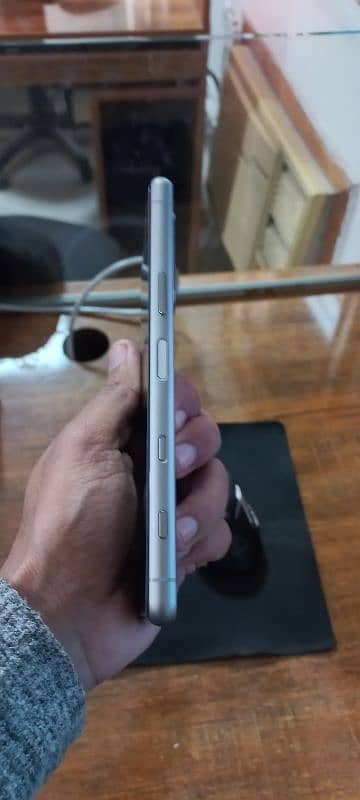 Sony Xperia 5 III (Mark 3) – Slightly Used, Great Condition! 2