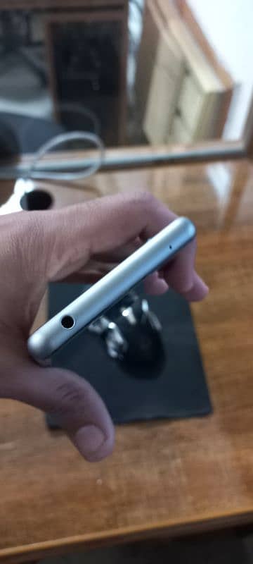 Sony Xperia 5 III (Mark 3) – Slightly Used, Great Condition! 4