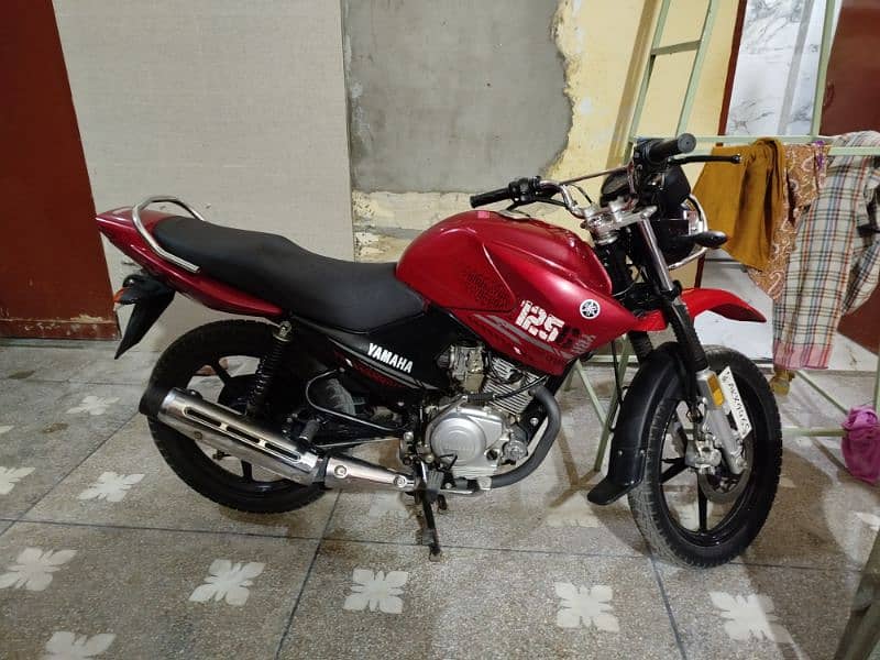 Yamaha YBR 125G 2022 1