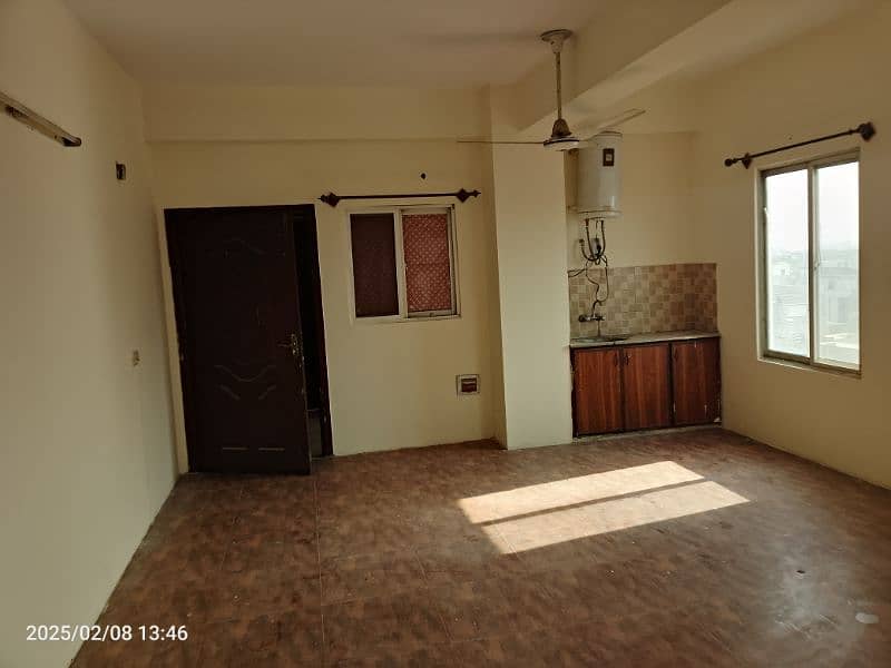 Studio apartment for rent Markaz 0