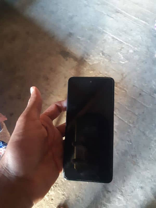 Infinix hot40i 8+8 128gb 6