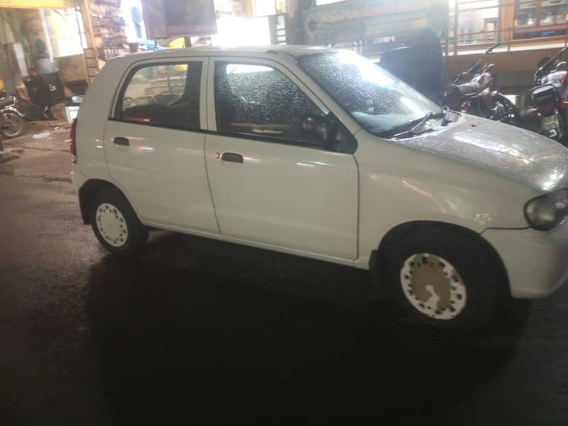 Suzuki Alto 2001 totally genuine only 32 hazar kilometers used 2