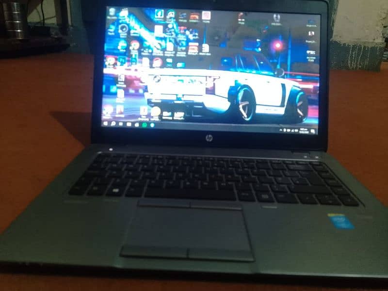 HP CORE I7 5GEN 7