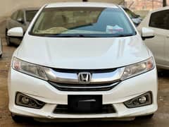 Honda Grace Hybrid 2015