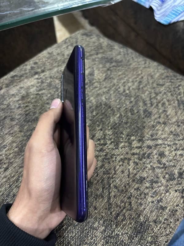 Realme 5 4/64gb 5