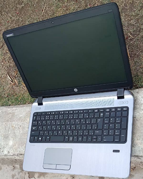 HP 5TH GENERATION ULTRA SLIM NEW CONDITION LAPTOP EVERYTHING OK 1