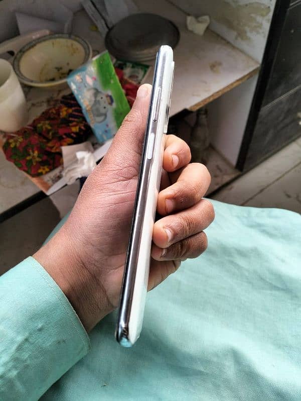 Redmi note 10 4/128 condition 8/10 2