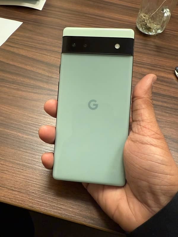 Google Pixel 6A 1