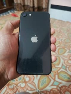 IPHONE SE 64GB Non-PTA Good condition